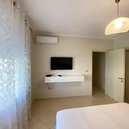 2-bedroom In Apartment Tirana